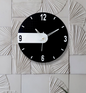 Modern Black and White Minimalist Round Wall Clock